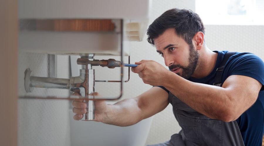 Sink faucet replacement in Blaine, KY